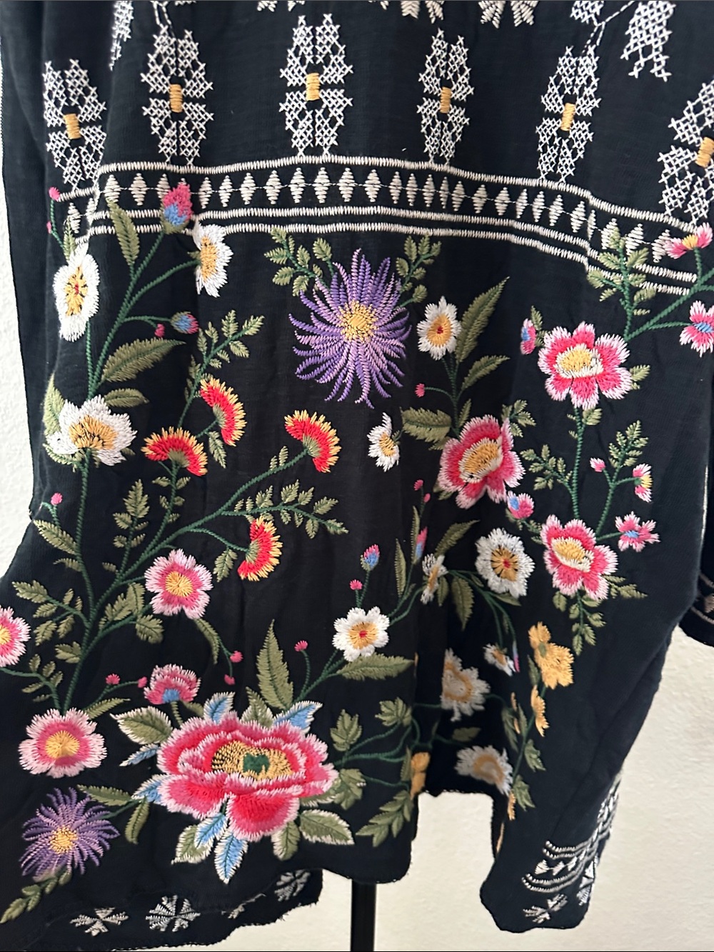 Johnny Was BIYA Black Cotton Embroidered Lilla Hoodie Duster Sweater sz Med NEW - Picture 12 of 14